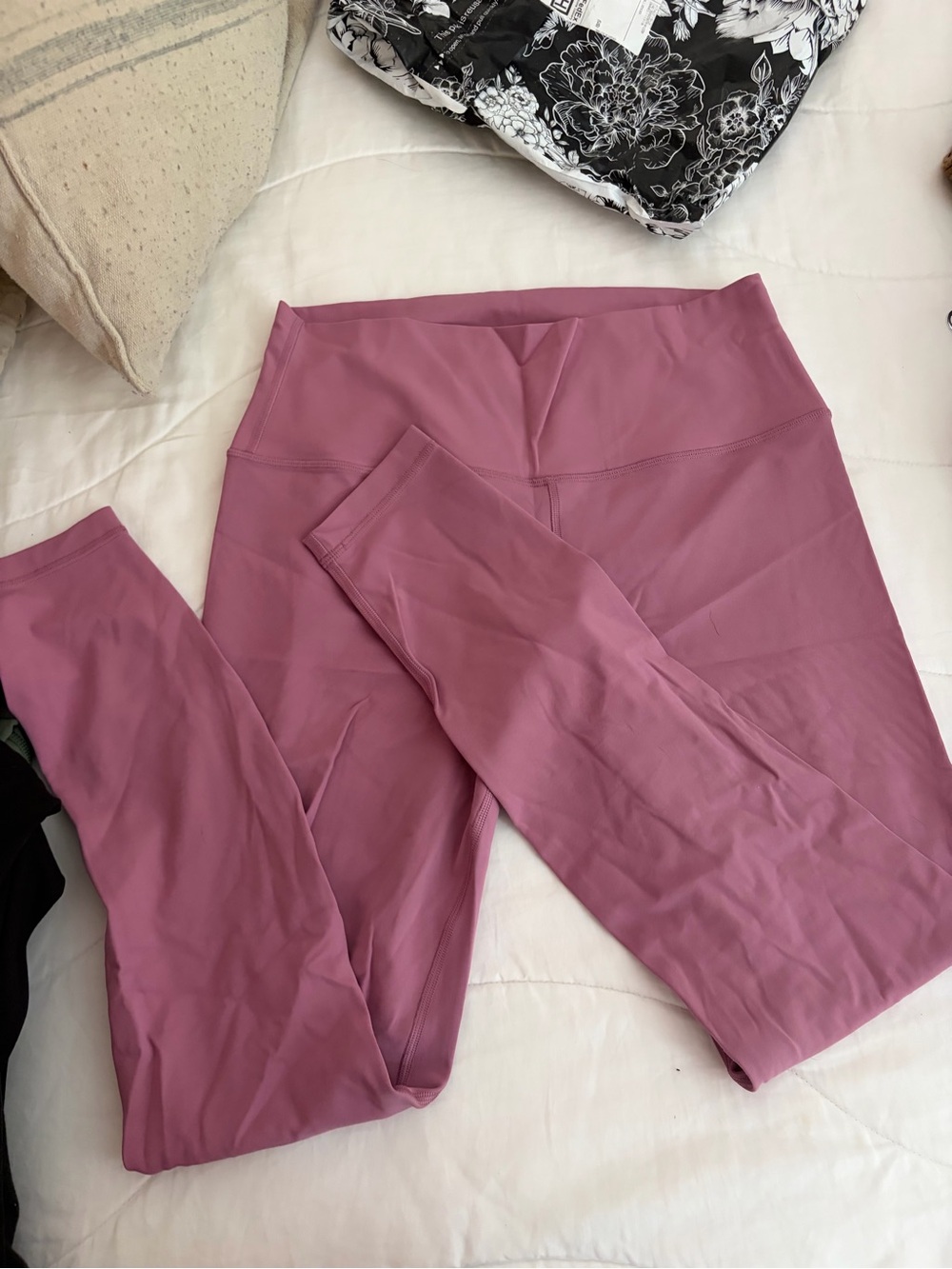 lululemon athletica High-Rise Leggings in Mauve